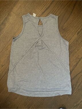 Sleeveless Grey Keyhole Back Tank Top - Girls